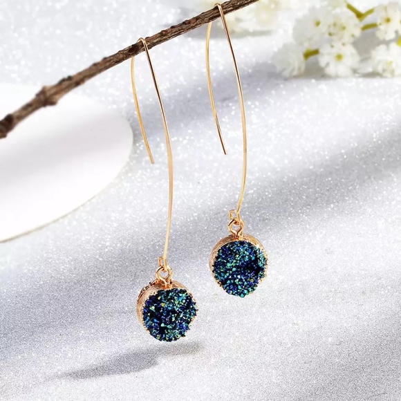 Blue Cluster Irregular Drop Dangle Gold Earrings - Picture 1 of 5